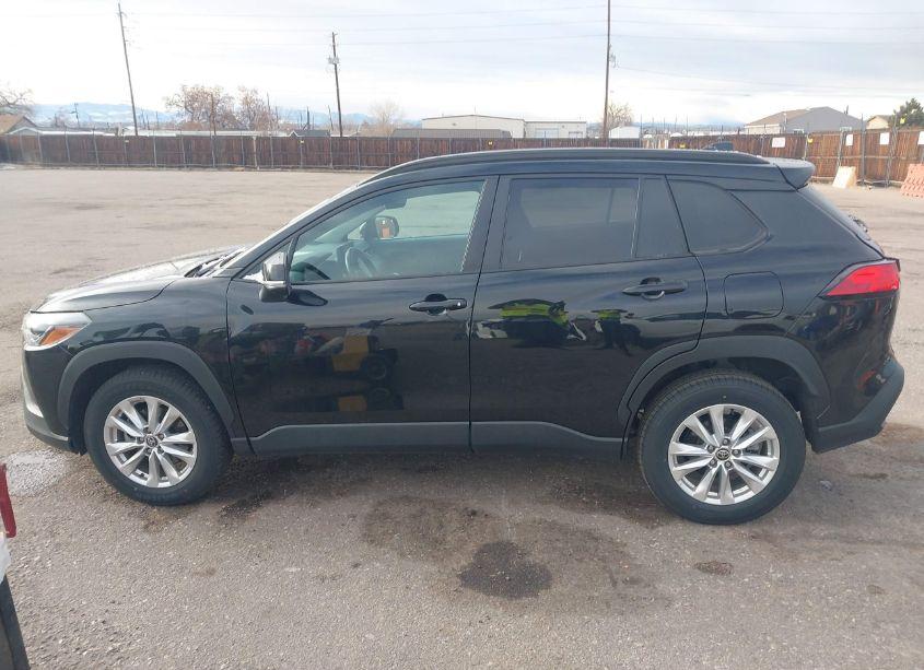 Photo 14 of 2022 Toyota Corolla CROSS LE (VIN 7MUCAAAG5NV007838)