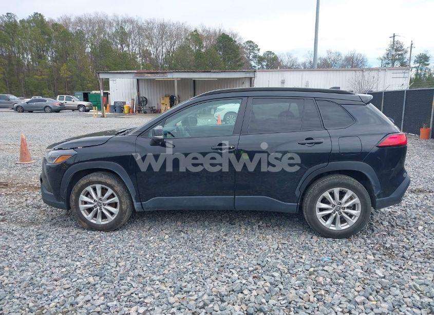 Photo 14 of 2022 Toyota Corolla CROSS LE (VIN 7MUCAAAG6NV025247)