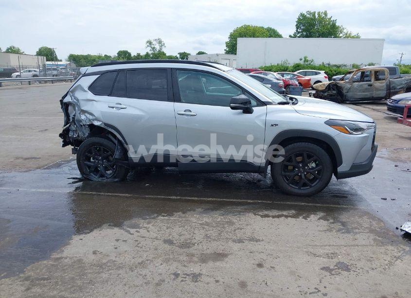 Photo 13 of 2025 Toyota Corolla CROSS LE (VIN 7MUCAAAG6SV131340)