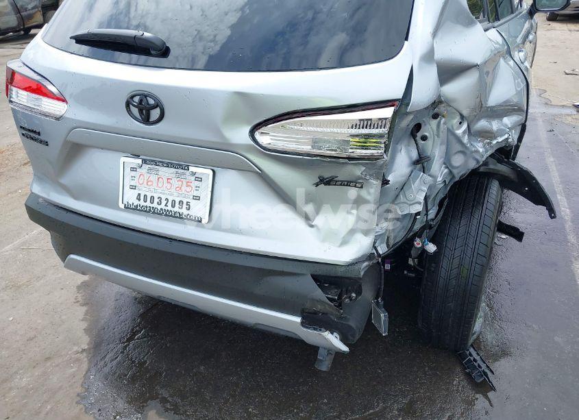 Photo 17 of 2025 Toyota Corolla CROSS LE (VIN 7MUCAAAG6SV131340)