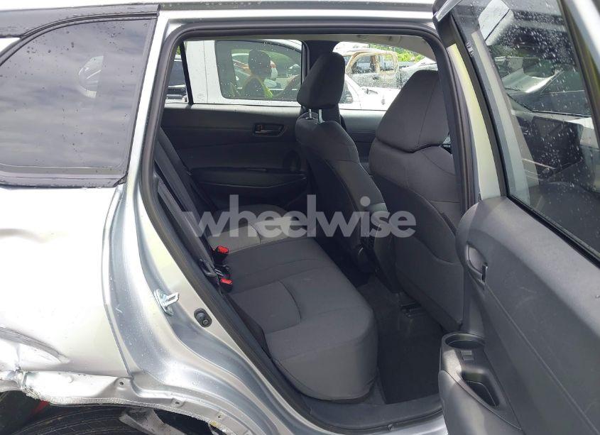 Photo 8 of 2025 Toyota Corolla CROSS LE (VIN 7MUCAAAG6SV131340)