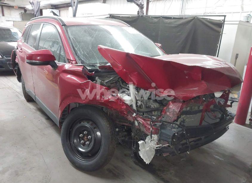 2022 Toyota Corolla CROSS LE (VIN 7MUCAAAG7NV018713) main photo