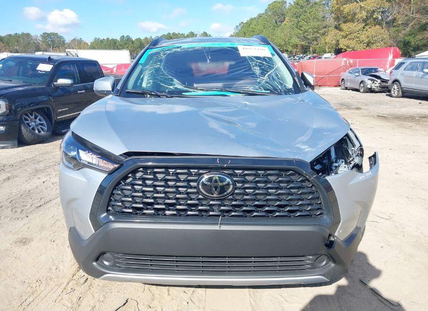 Photo 12 of 2024 Toyota Corolla CROSS LE (VIN 7MUCAAAG7RV101189)