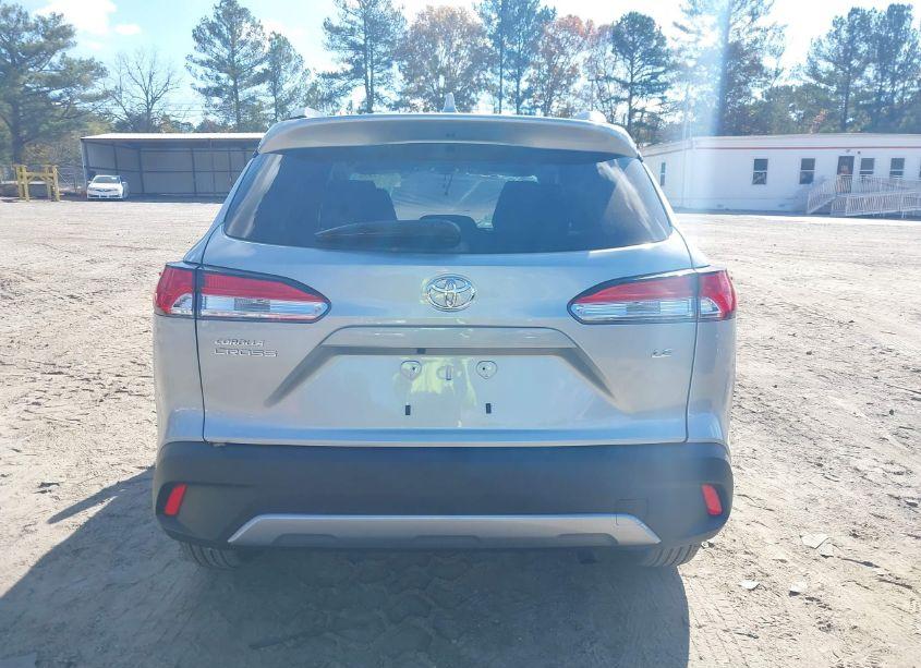 Photo 16 of 2024 Toyota Corolla CROSS LE (VIN 7MUCAAAG7RV101189)