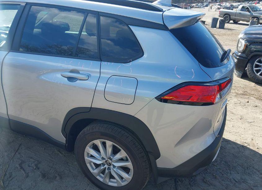 Photo 17 of 2024 Toyota Corolla CROSS LE (VIN 7MUCAAAG7RV101189)