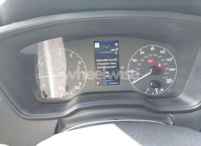 Photo 7 of 2024 Toyota Corolla CROSS LE (VIN 7MUCAAAG8RV083172)