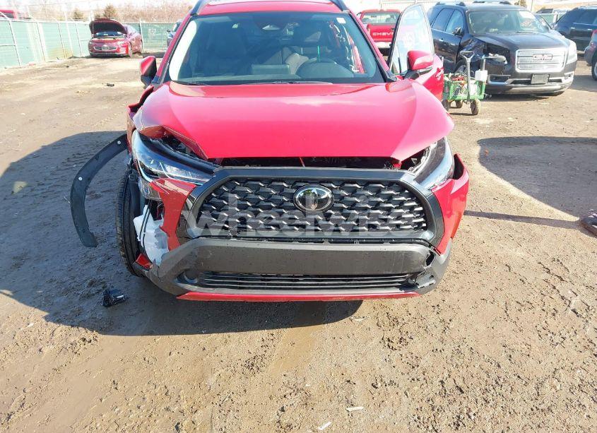 Photo 6 of 2024 Toyota Corolla CROSS LE (VIN 7MUCAAAG8RV098142)