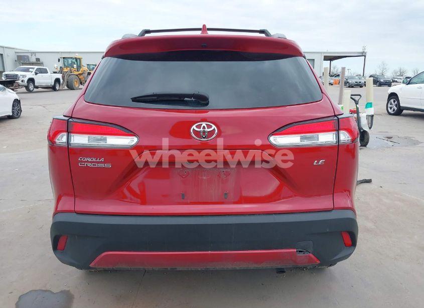 Photo 17 of 2022 Toyota Corolla CROSS LE (VIN 7MUCAAAG9NV010886)