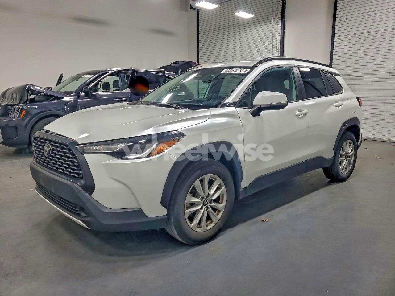 2024 TOYOTA COROLLA CROSS LE (VIN 7MUCAAAG9RV076523) main photo