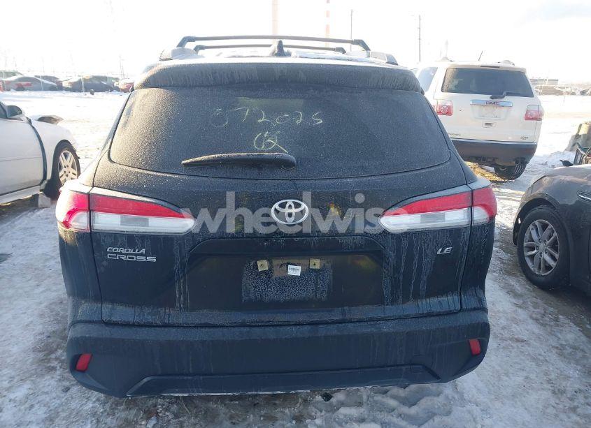 Photo 17 of 2023 Toyota Corolla CROSS LE (VIN 7MUCAAAGXPV072025)