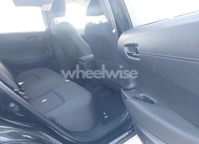 Photo 8 of 2023 Toyota Corolla CROSS LE (VIN 7MUCAAAGXPV072025)