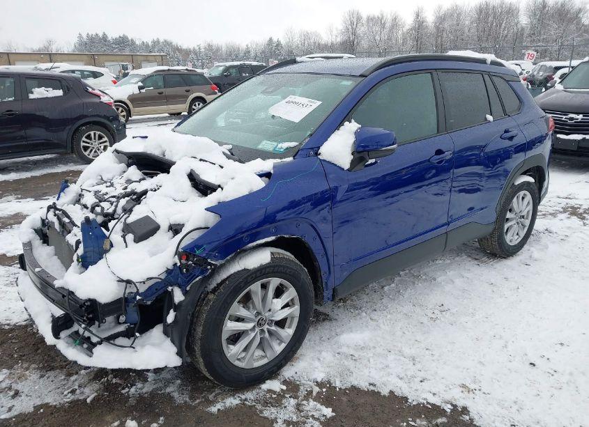 Photo 2 of 2022 Toyota Corolla CROSS LE (VIN 7MUCAABG1NV017071)