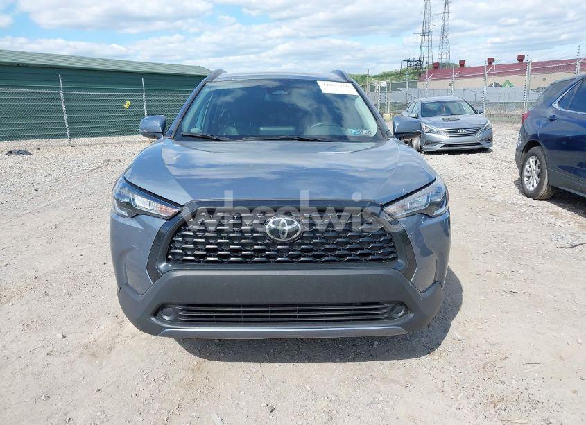 Photo 13 of 2023 Toyota Corolla CROSS LE (VIN 7MUCAABG4PV063433)