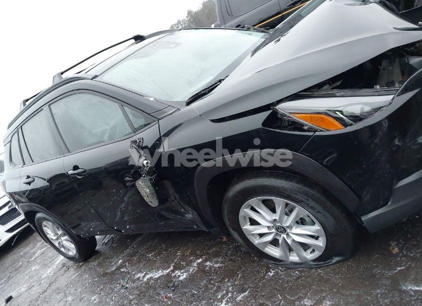 Photo 13 of 2022 Toyota Corolla CROSS LE (VIN 7MUCAABG5NV026131)