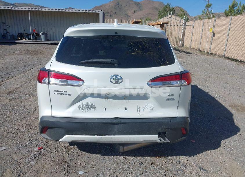 Photo 15 of 2022 Toyota Corolla CROSS LE (VIN 7MUCAABG5NV036643)