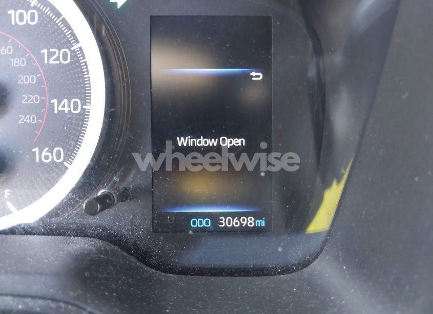 Photo 7 of 2022 Toyota Corolla CROSS LE (VIN 7MUCAABG5NV036643)