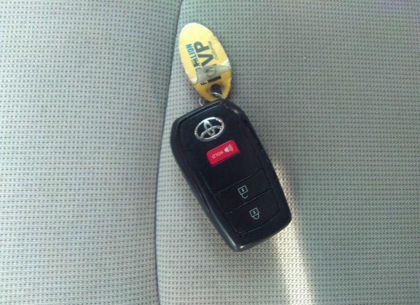 Photo 11 of 2022 Toyota Corolla CROSS LE (VIN 7MUCAABG6NV034559)