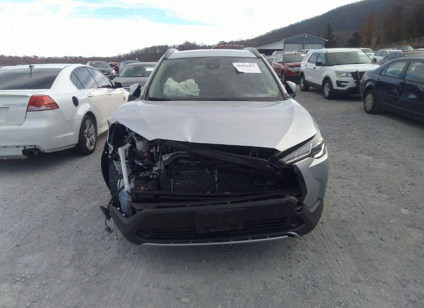 Photo 12 of 2022 Toyota Corolla CROSS LE (VIN 7MUCAABG6NV034559)
