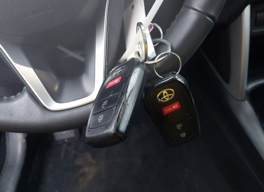 Photo 11 of 2023 Toyota Corolla CROSS LE (VIN 7MUCAABG6PV049341)