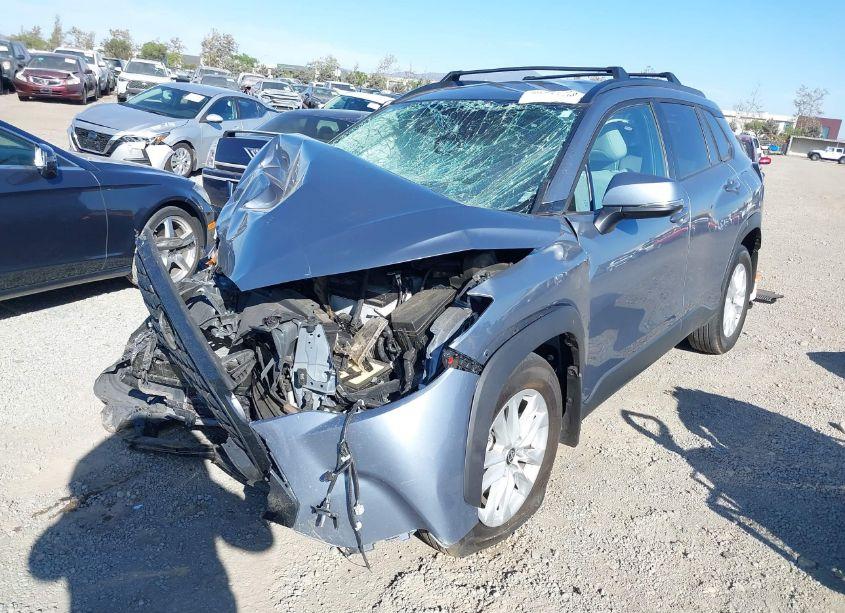 Photo 2 of 2023 Toyota Corolla CROSS LE (VIN 7MUCAABG7PV044598)