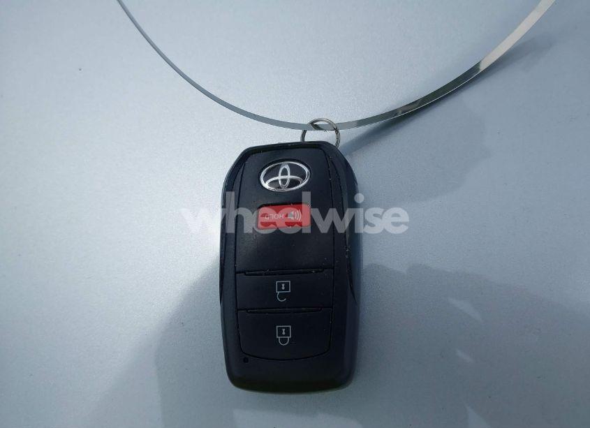 Photo 11 of 2023 Toyota Corolla CROSS LE (VIN 7MUCAABG8PV044559)