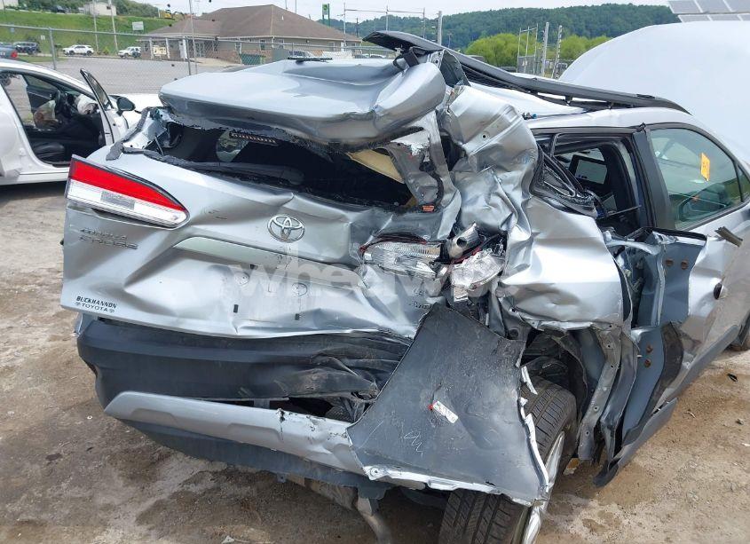 Photo 6 of 2023 Toyota Corolla CROSS LE (VIN 7MUCAABG8PV044559)