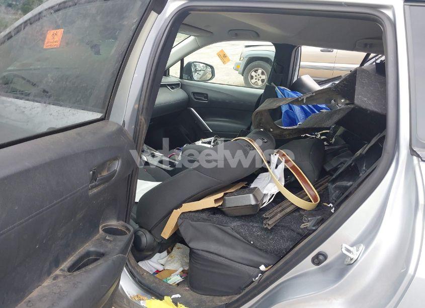 Photo 8 of 2023 Toyota Corolla CROSS LE (VIN 7MUCAABG8PV044559)