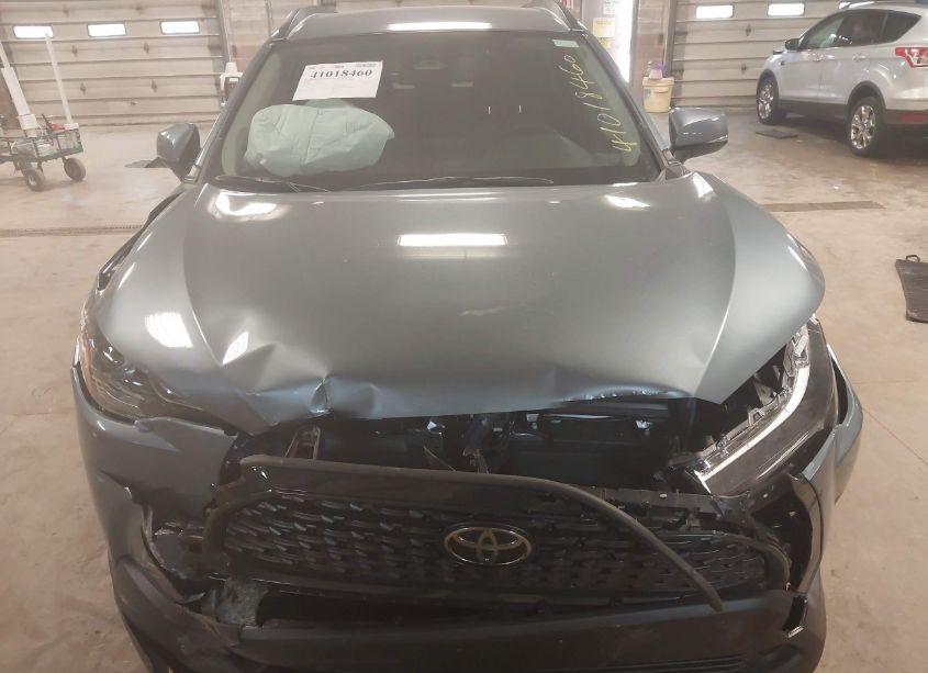 Photo 12 of 2024 Toyota Corolla CROSS LE (VIN 7MUCAABG8RV101801)