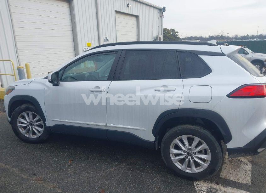 Photo 14 of 2022 Toyota Corolla CROSS LE (VIN 7MUCAABG9NV013978)