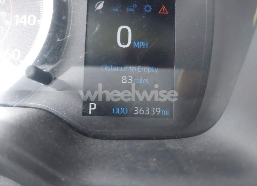 Photo 7 of 2022 Toyota Corolla CROSS LE (VIN 7MUCAABG9NV013978)