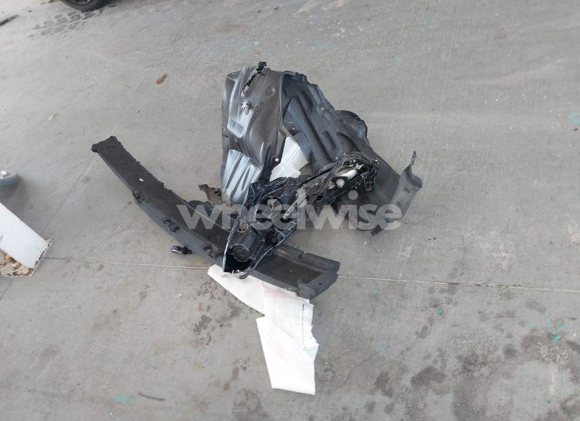 Photo 11 of 2022 Toyota Corolla CROSS LE (VIN 7MUCAABGXNV026593)