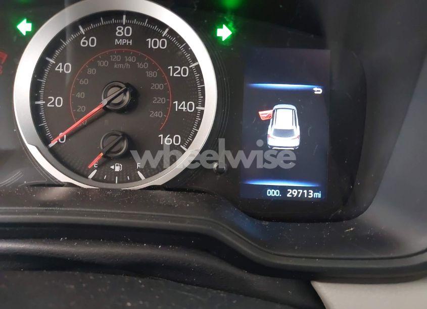 Photo 7 of 2022 Toyota Corolla CROSS LE (VIN 7MUCAABGXNV026593)