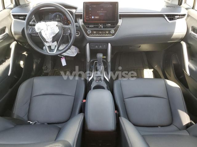 Photo 13 of 2023 TOYOTA COROLLA CROSS XLE (VIN 7MUDAAAG0PV042939)