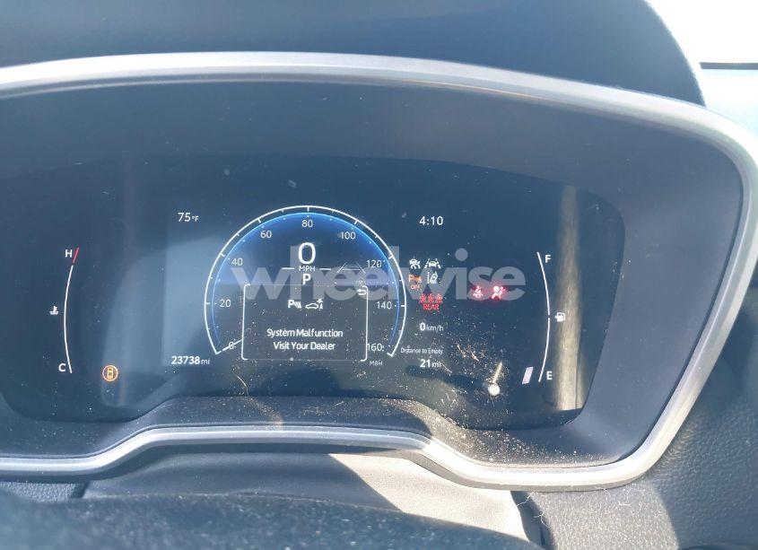 Photo 7 of 2023 Toyota Corolla CROSS XLE (VIN 7MUDAAAG0PV068103)