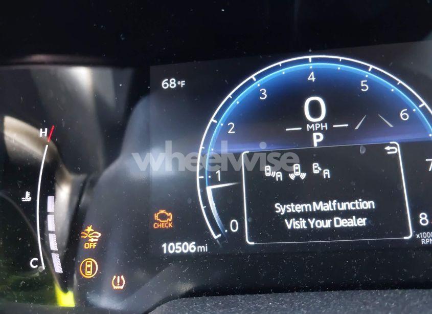 Photo 16 of 2024 Toyota Corolla CROSS XLE (VIN 7MUDAAAG0RV097510)