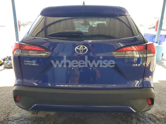 Photo 11 of 2022 TOYOTA COROLLA CROSS XLE (VIN 7MUDAAAG1NV005394)