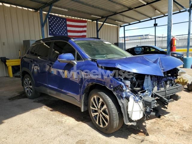 Photo 2 of 2022 TOYOTA COROLLA CROSS XLE (VIN 7MUDAAAG1NV005394)