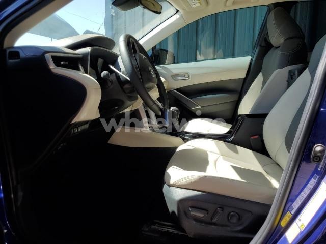 Photo 8 of 2022 TOYOTA COROLLA CROSS XLE (VIN 7MUDAAAG1NV005394)