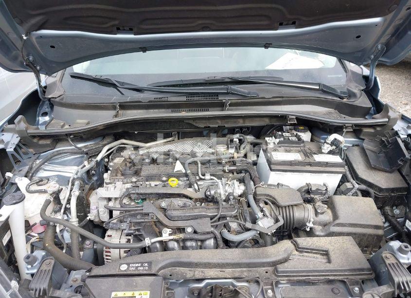 Photo 10 of 2023 Toyota Corolla CROSS XLE (VIN 7MUDAAAG2PV053666)