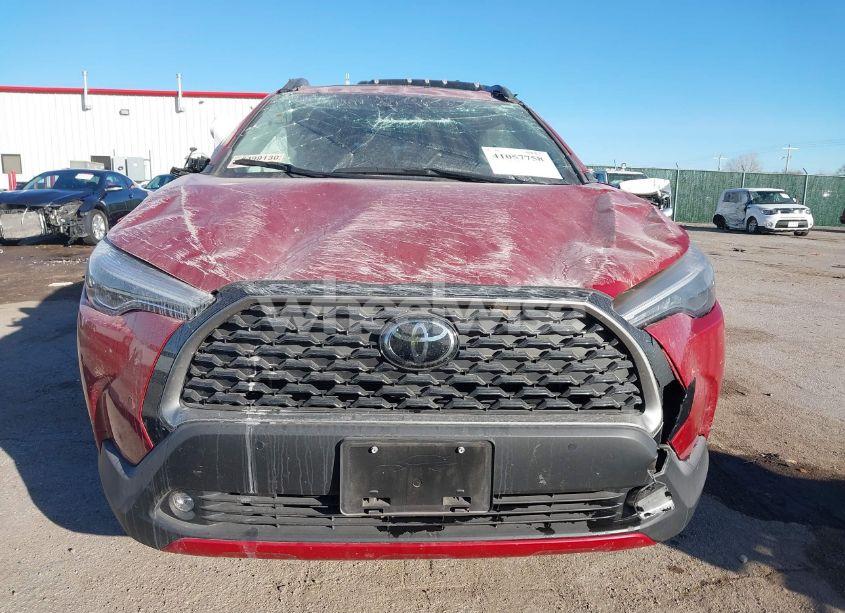 Photo 10 of 2023 Toyota Corolla CROSS XLE (VIN 7MUDAAAG2PV055420)