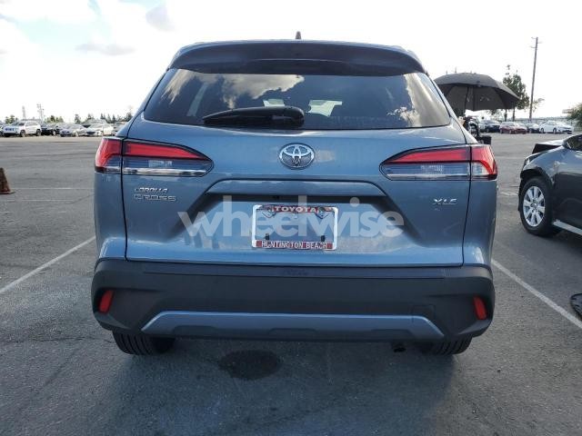 Photo 6 of 2025 TOYOTA COROLLA CROSS XLE (VIN 7MUDAAAG2SV131324)