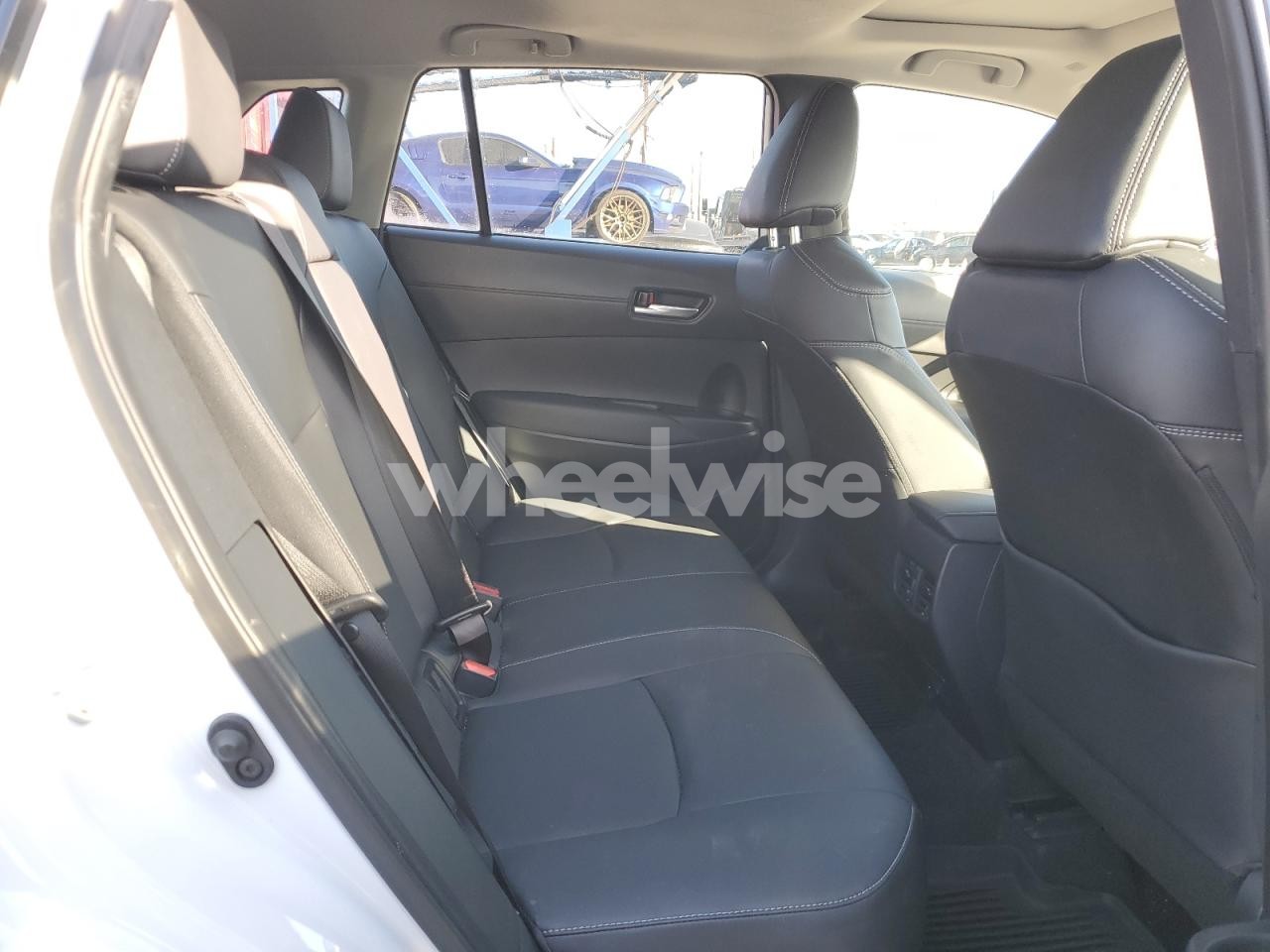 Photo 11 of 2022 TOYOTA COROLLA CROSS XLE (VIN 7MUDAAAG3NV017515)