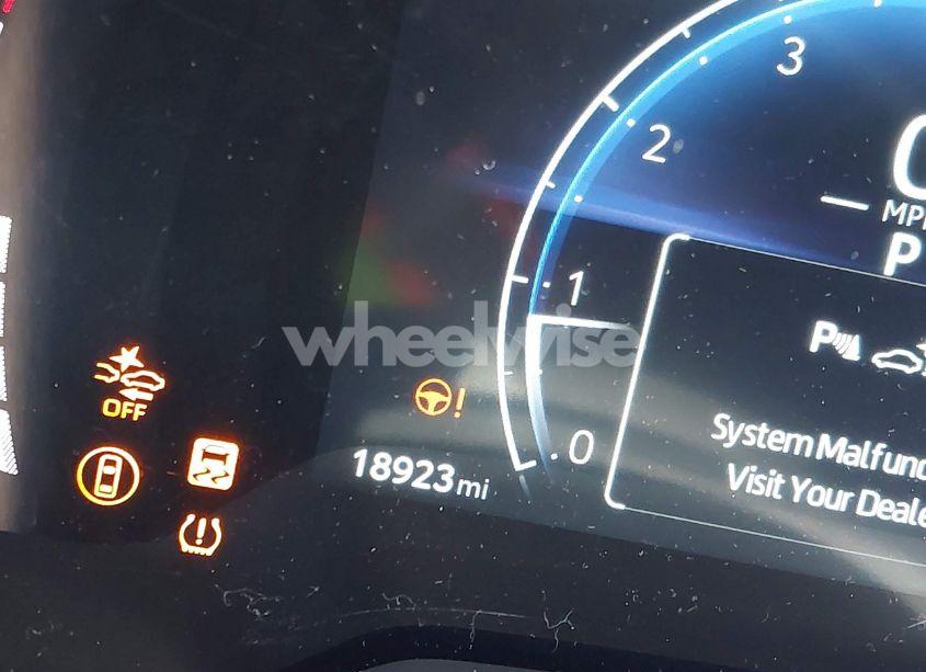 Photo 7 of 2023 Toyota Corolla CROSS XLE (VIN 7MUDAAAG3PV069634)