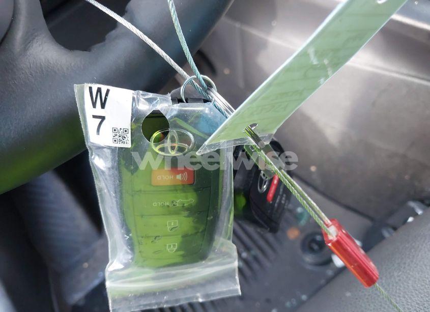 Photo 11 of 2024 Toyota Corolla CROSS XLE (VIN 7MUDAAAG3RV082354)