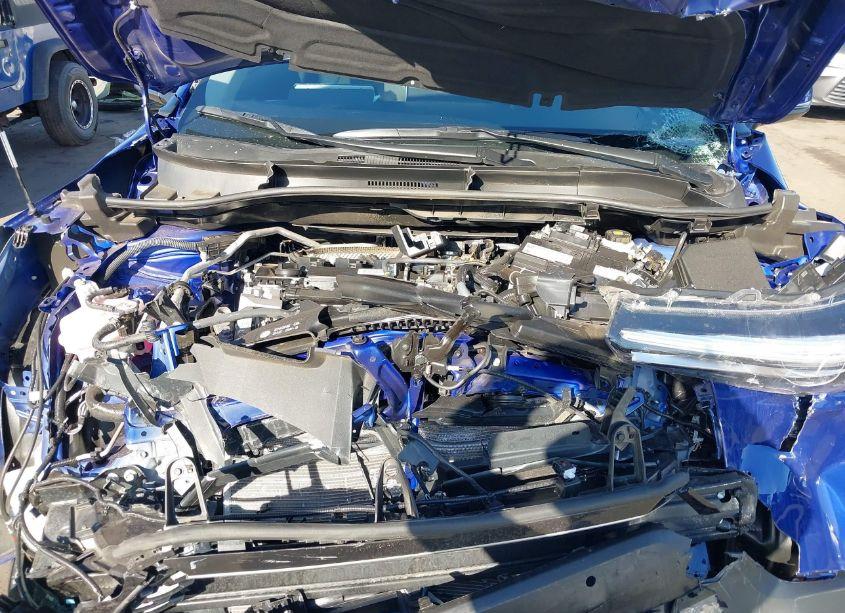 Photo 9 of 2024 Toyota Corolla CROSS XLE (VIN 7MUDAAAG3RV106099)