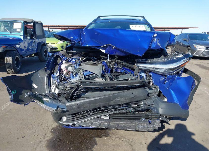 Photo 5 of 2024 Toyota Corolla CROSS XLE (VIN 7MUDAAAG3RV106099)