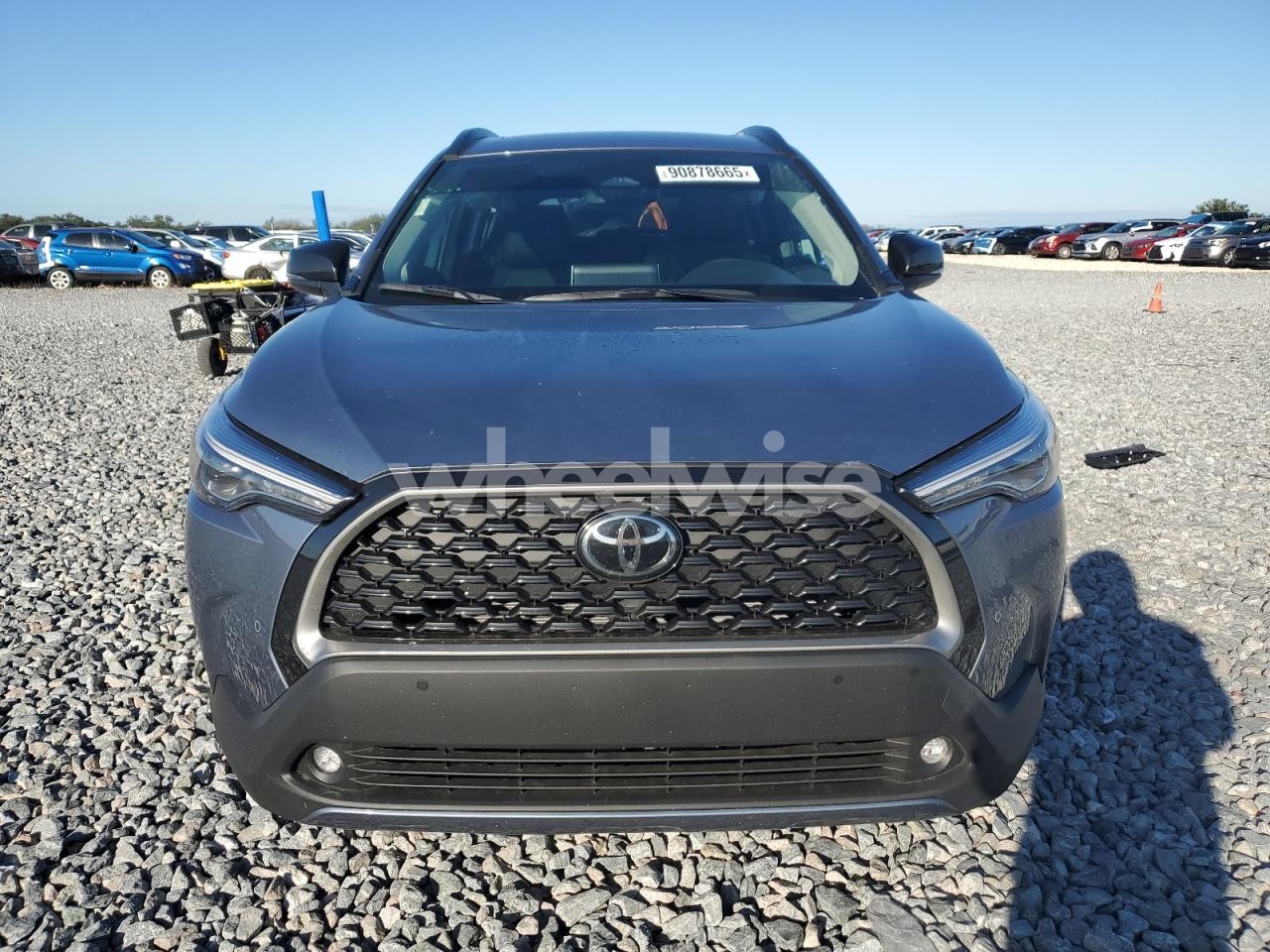 Photo 5 of 2025 TOYOTA COROLLA CROSS XLE (VIN 7MUDAAAG3SV145801)