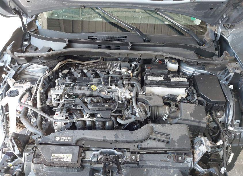 Photo 10 of 2023 Toyota Corolla CROSS XLE (VIN 7MUDAAAG4PV043088)