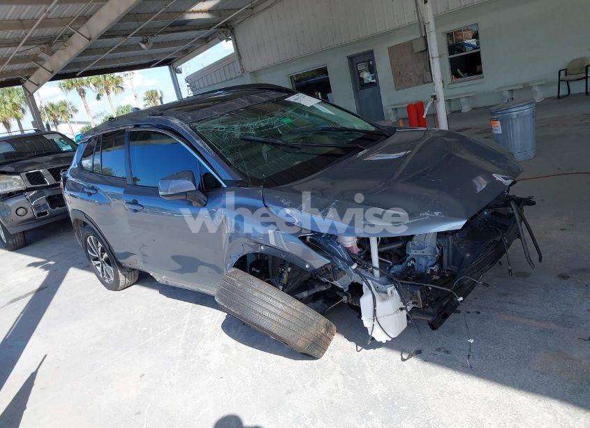 Photo 13 of 2023 Toyota Corolla CROSS XLE (VIN 7MUDAAAG4PV043088)