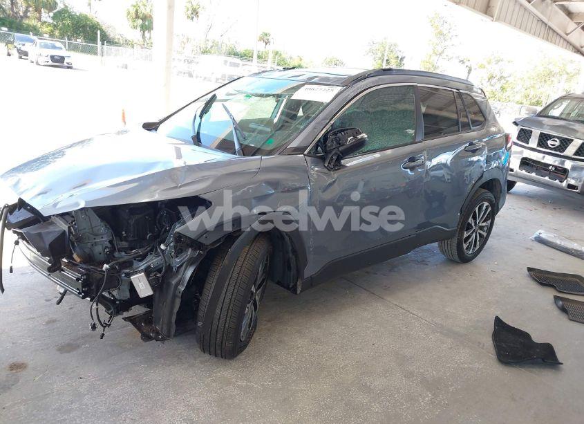 Photo 2 of 2023 Toyota Corolla CROSS XLE (VIN 7MUDAAAG4PV043088)